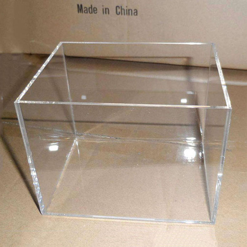 Acrylic fish tank manufacturer